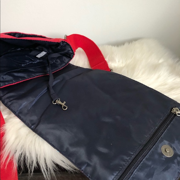 O’Neill Crossbody Bag - Picture 4 of 5